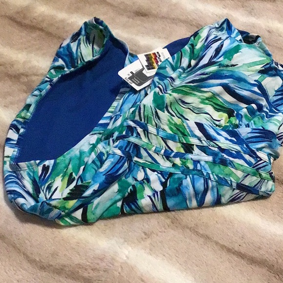 Ladies Terra & Sky 1 pc Swim Suit - Picture 7 of 8